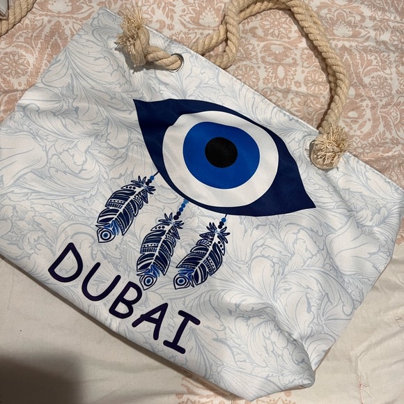 Dubai beach  , summer,holiday,bags!🤍 - Picture 3 of 15